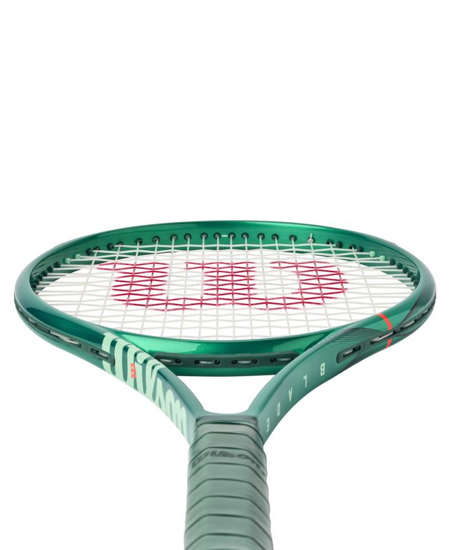 Wilson Blade 100 UL V10